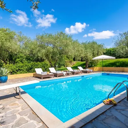 Estrella Prive With Private Pool And Billiard فيلة *