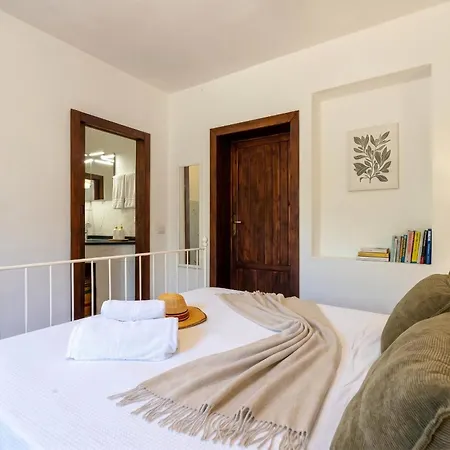 Villa Estrella Privé With Private Pool&billiard Alghero